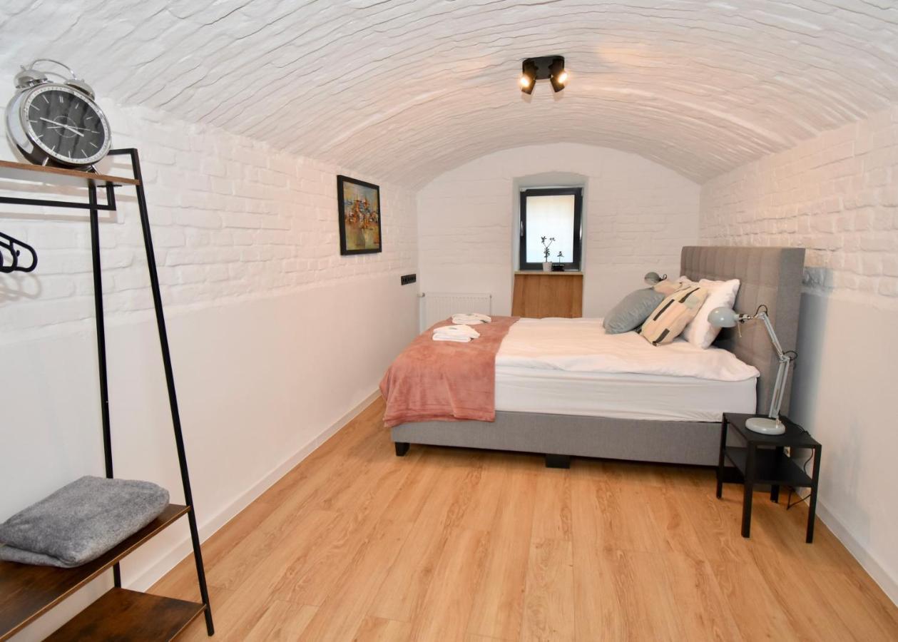 Krakow Family Nest Apartment Екстериор снимка