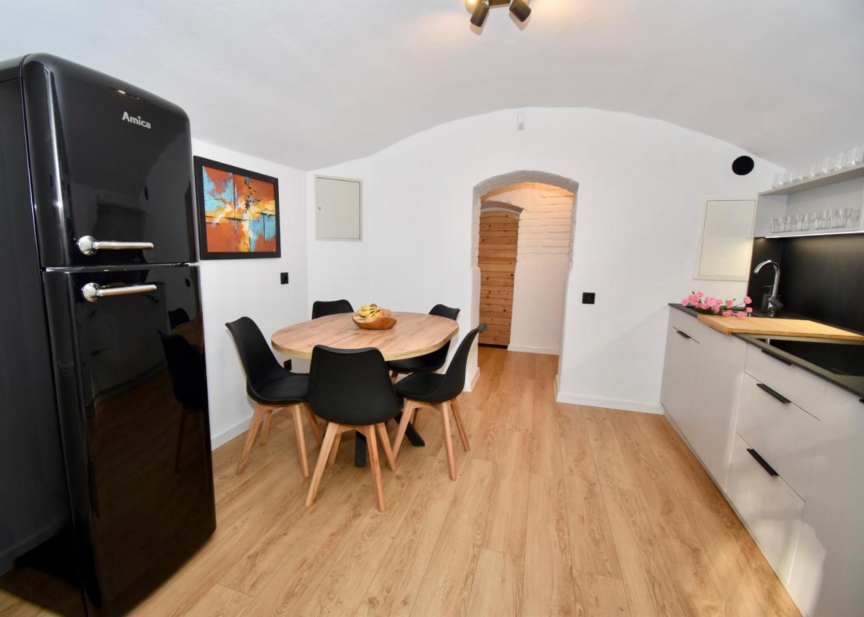 Krakow Family Nest Apartment Екстериор снимка
